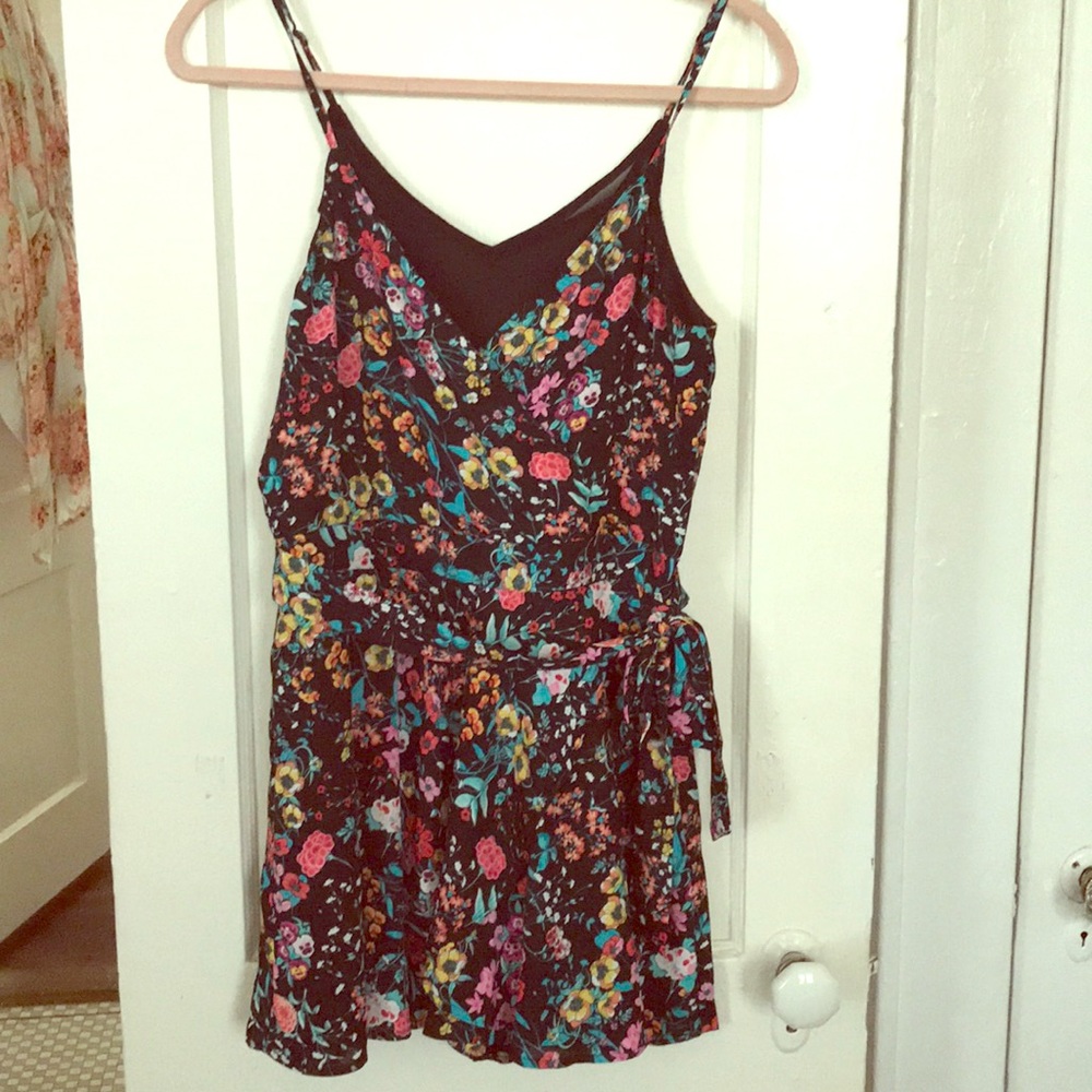 Black floral tie waist romper